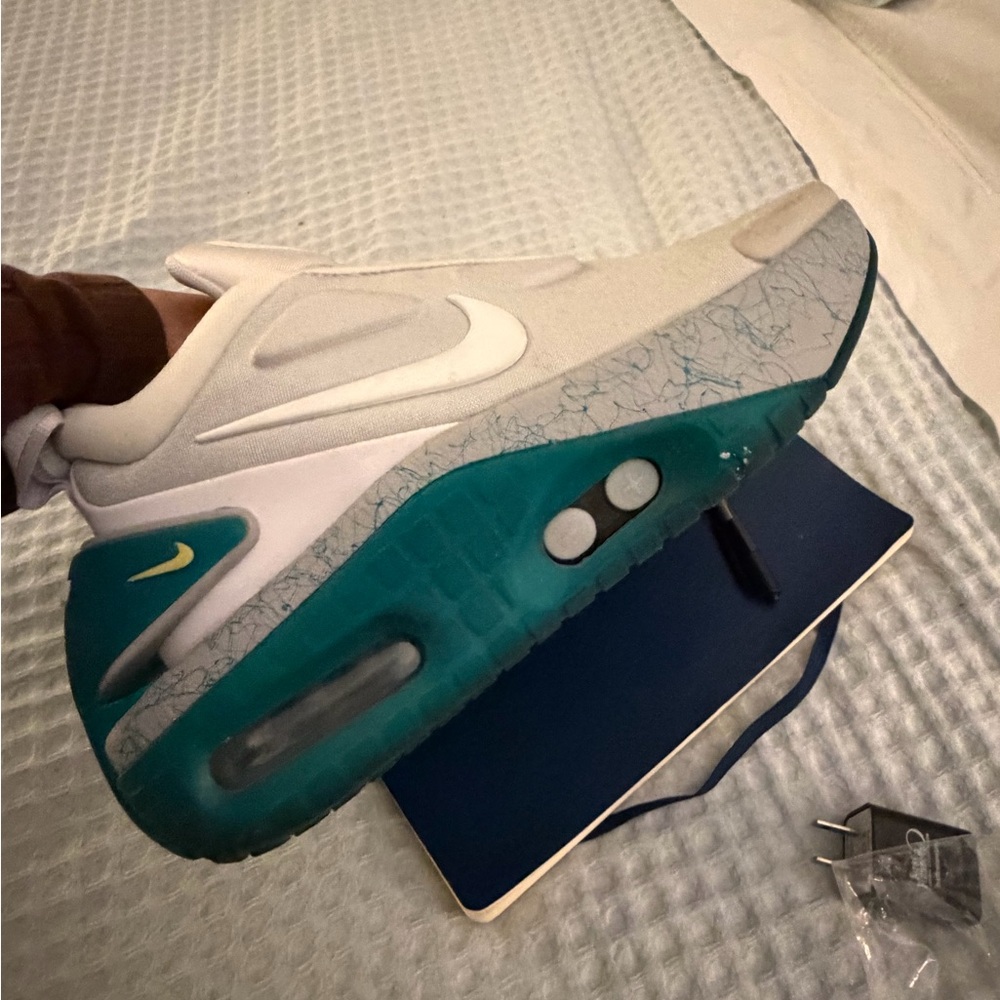 Nike Auto Adapt Max Jetstream Size 6